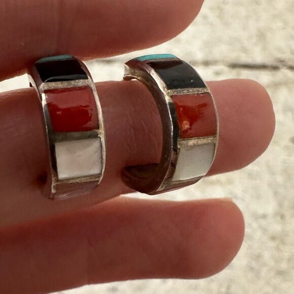 Vintage Sterling Inlaid Stone Hoop Earrings Native American - Picture 1 of 7